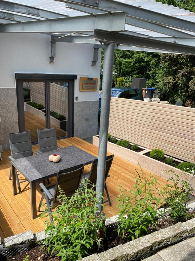 Alblounge Vip Appartement Neuffen Esterno foto